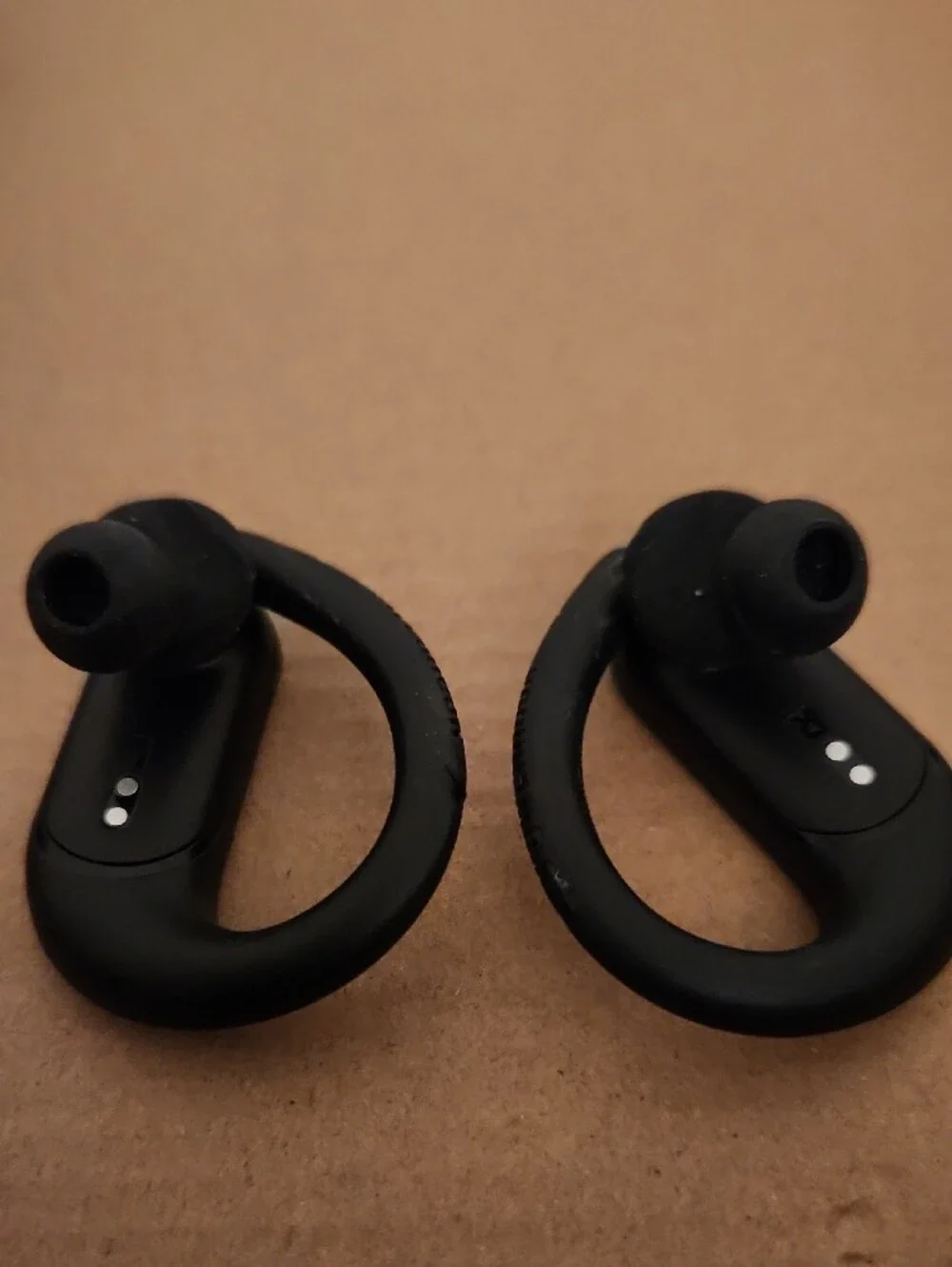 JBL Black Ear Hook Earbud Accessories - Secure Fit